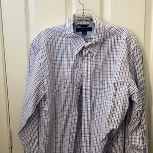 Men’s Tommy Hilfiger shirt large